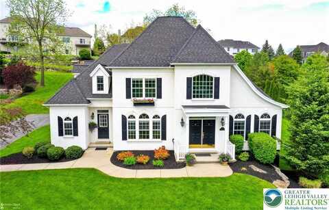 73 Crest Boulevard, Palmer, PA 18045