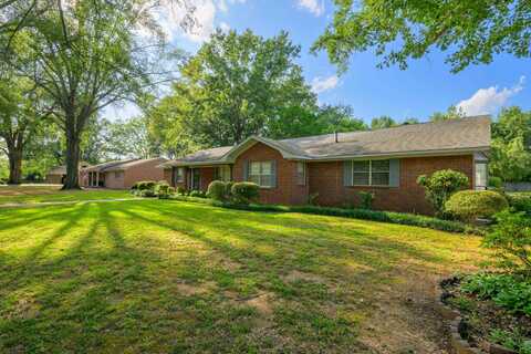 206 PORTER, Senatobia, MS 38668