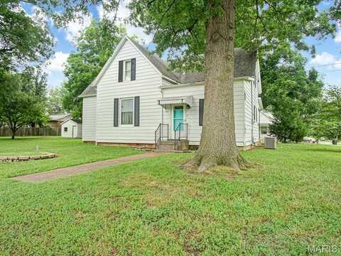 100 N Jackson Street, New Athens, IL 62264