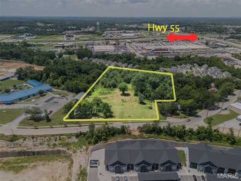 813 American Legion Dr, Festus, MO 63028