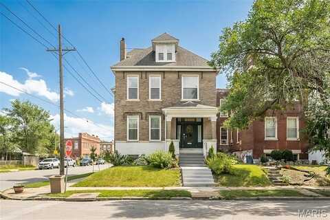 3500 Connecticut Street, Saint Louis, MO 63118