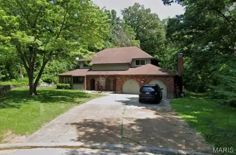47 NOTTINGHAM Lane, Belleville, IL 62223