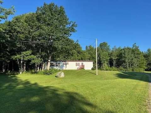 493 Townhouse Road, Kenduskeag, ME 04450