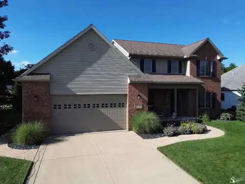 1176 Twin Lakes, Temperance, MI 48182