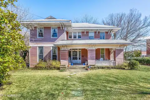 Walthall, HOLLY SPRINGS, MS 38635