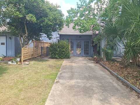 Sukoshi, PANAMA CITY, FL 32404
