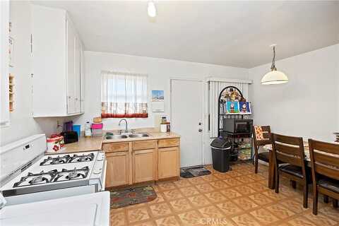 Spruce, SAN BERNARDINO, CA 92411