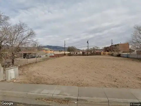 Rhode Island St Se, Albuquerque, NM 87108