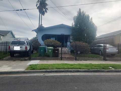 100Th, OAKLAND, CA 94603