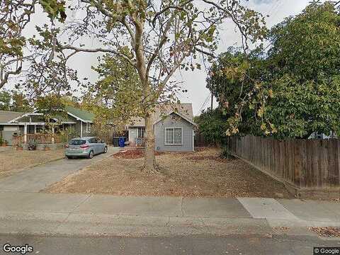 9Th, SACRAMENTO, CA 95820
