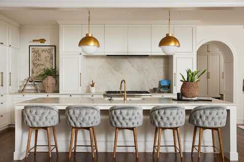 Chowen, EDINA, MN 55410