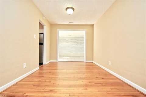 Gotham, VIRGINIA BEACH, VA 23452