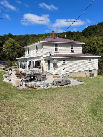 Robertson Mountain, NARROWS, VA 24124
