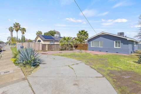 Davis, HANFORD, CA 93230