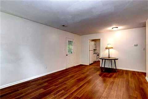 Marlfield, GLOUCESTER, VA 23061