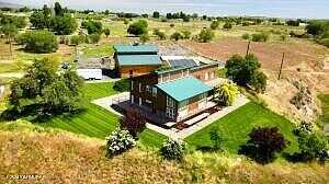 Dalton, ZILLAH, WA 98953