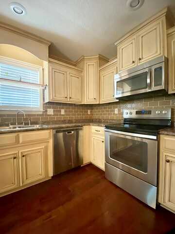 Nelson Hill, HAHIRA, GA 31632