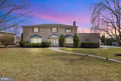 Dandridge, YORK, PA 17403