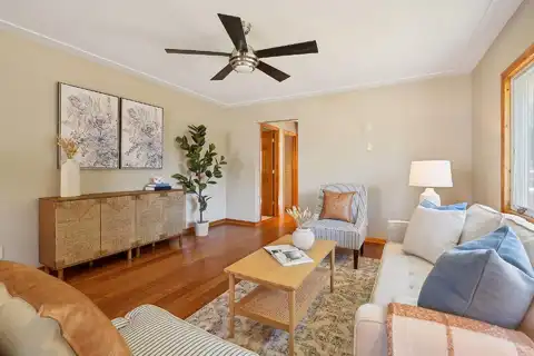 Hillsboro, MINNEAPOLIS, MN 55427