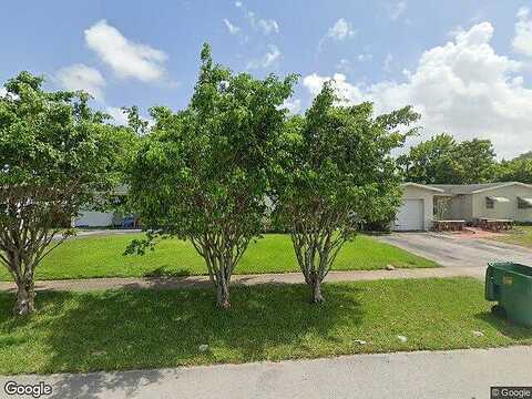 25Th, LAUDERHILL, FL 33313