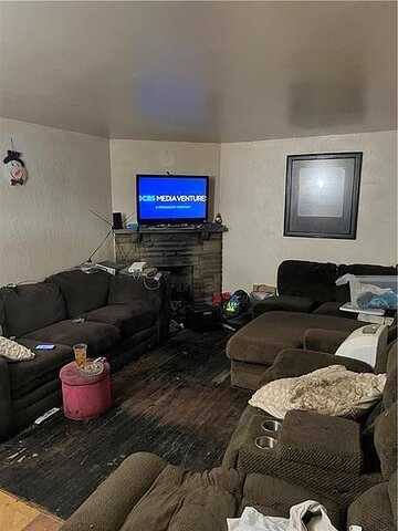 Linwood, PITTSBURGH, PA 15205