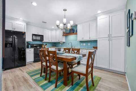 Skillman, DALLAS, TX 75231