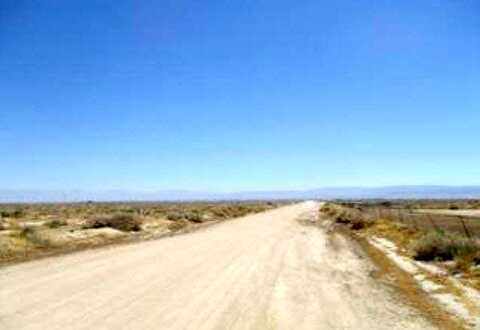 40Th, LANCASTER, CA 93536