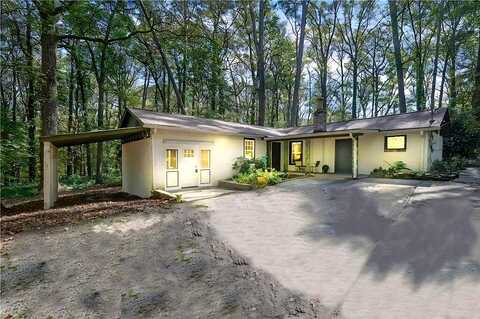 Holly, ATLANTA, GA 30354