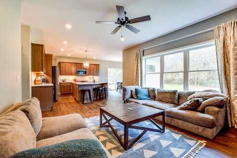 Emerald, JANESVILLE, WI 53546