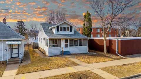 Warwick, SAINT PAUL, MN 55105