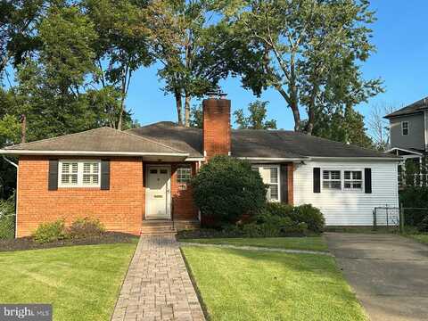 Whitcomb, FALLS CHURCH, VA 22046