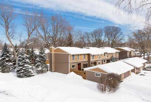 County Road E, SAINT PAUL, MN 55110