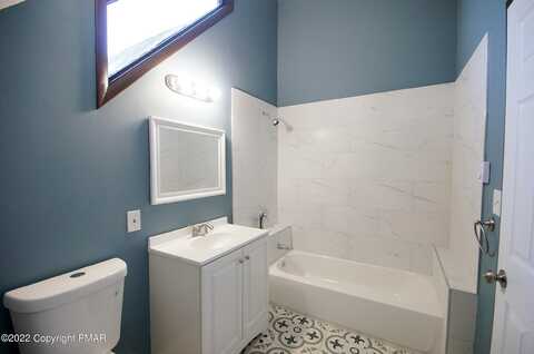Maywood, TOBYHANNA, PA 18466