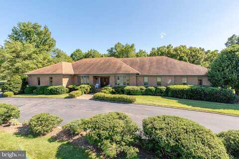 Club, FREDERICKSBURG, VA 22408