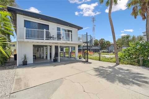 Voorhis, FORT MYERS BEACH, FL 33931
