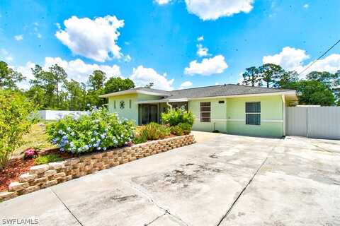 Moore, LEHIGH ACRES, FL 33972
