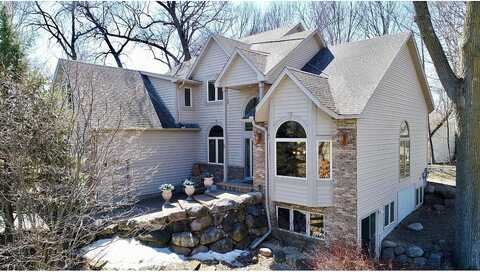 Vandegriff, MAPLE GROVE, MN 55311