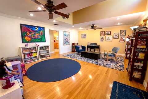 Pyramid, TEMPLE TERRACE, FL 33617