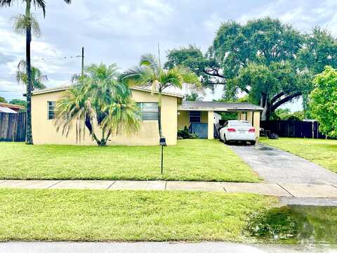 Arthur, HOLLYWOOD, FL 33024
