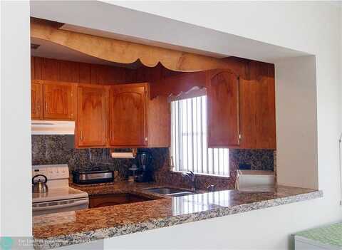 4Th, FORT LAUDERDALE, FL 33334