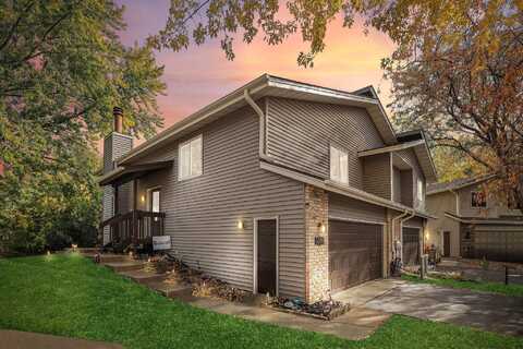 71St, MINNEAPOLIS, MN 55429