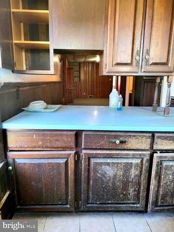 15Th, READING, PA 19602