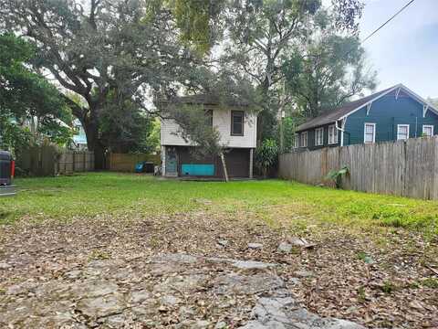 Christor, ORLANDO, FL 32803