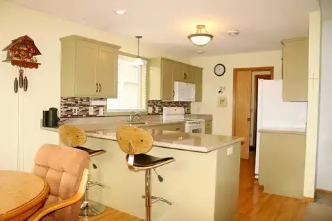 6Th, SAINT CLOUD, MN 56301