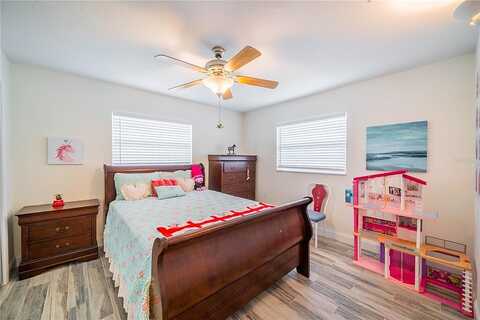13Th, RUSKIN, FL 33570