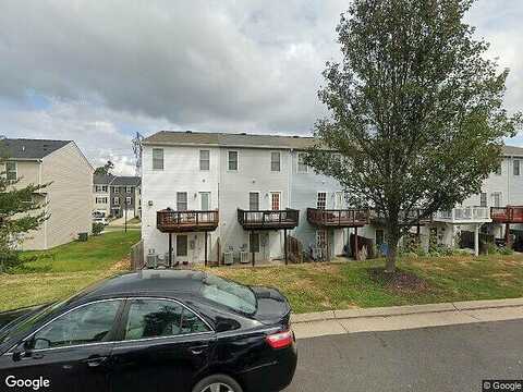 Sara, LOCUST GROVE, VA 22508