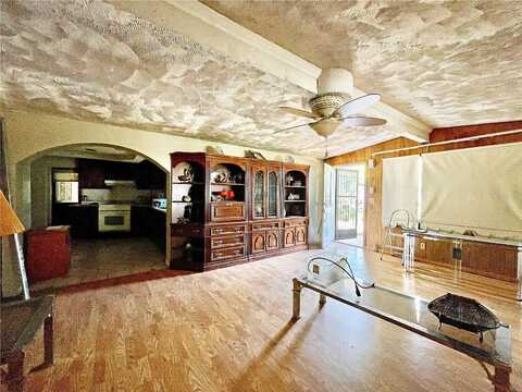 North Bay, TAMPA, FL 33610