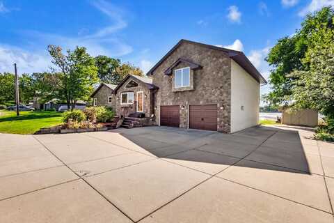 Interlachen, ANDOVER, MN 55304