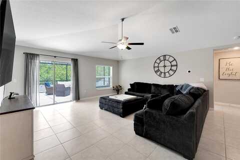 Rain Berry, RUSKIN, FL 33570