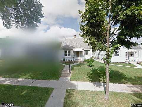 61St, MILWAUKEE, WI 53219